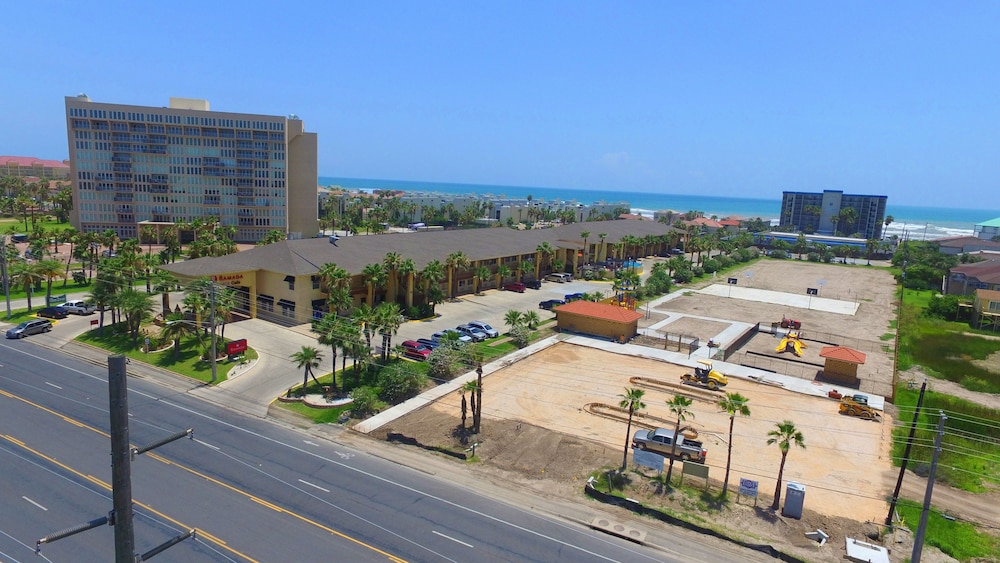 Ramada by Wyndham & Suites South Padre Island - photo 59