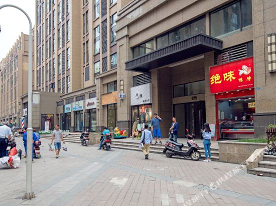 Qingyi Apartment Hotel - last minute hotel in Chengdu
