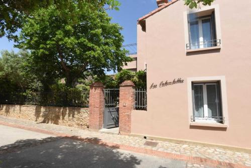 Les colombelles — hotel in Sainte-Colombe