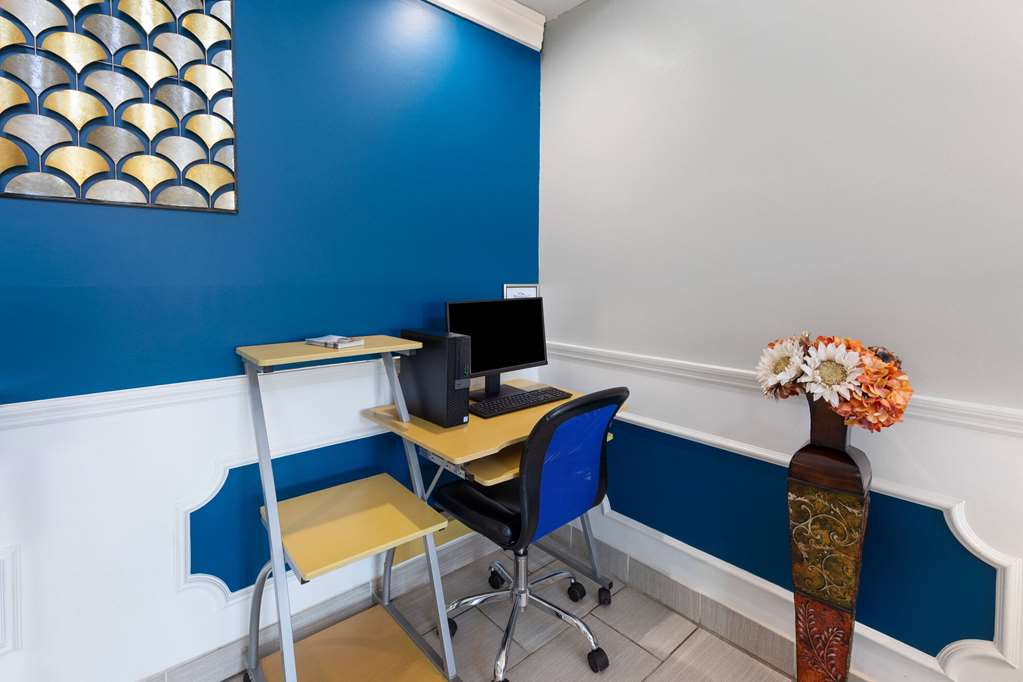 Baymont by Wyndham Selma - photo 30
