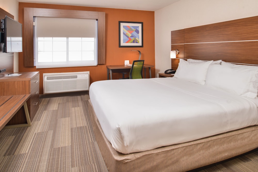 Holiday Inn Express Westley North Patterson Area - photo 12