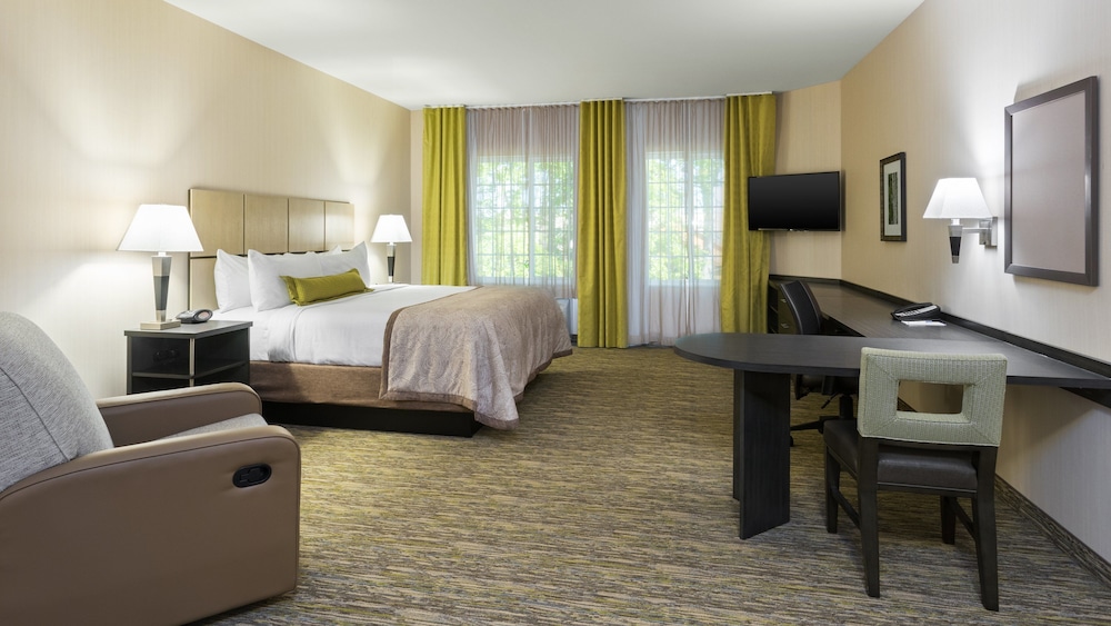 Candlewood Suites Grove City Outlet Center by IHG - photo 10