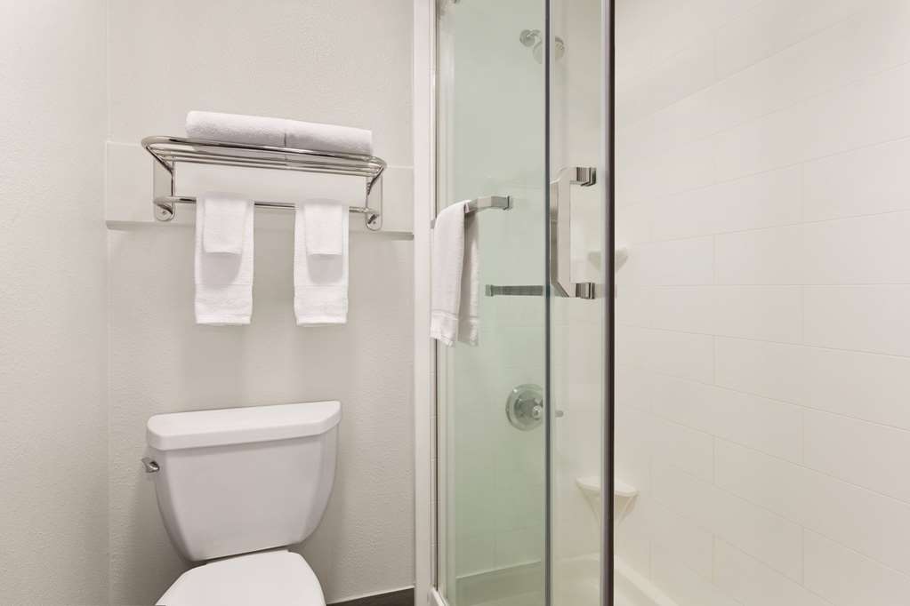 Days Inn by Wyndham Paris - photo 32