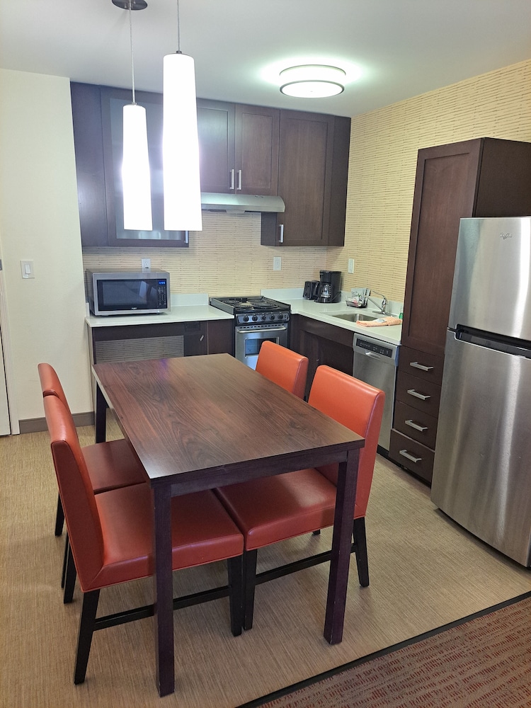 Residence Inn Columbia West Lexington - photo 19