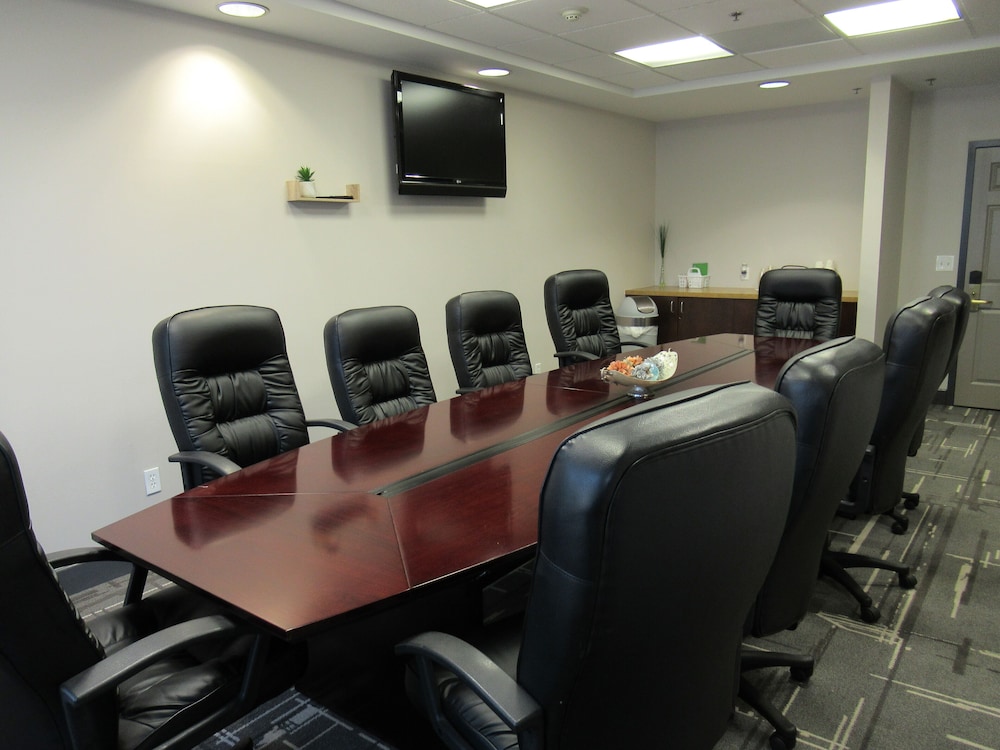 Country Inn & Suites by Radisson Ontario at Ontario Mills CA - photo 87