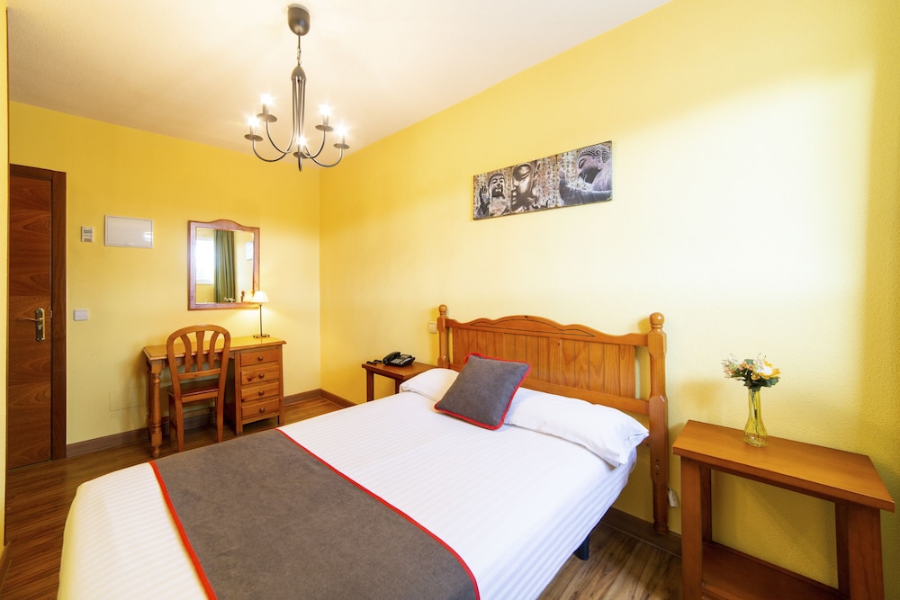 Hotel Mavi - carbon neutral hotel in La Cabrera