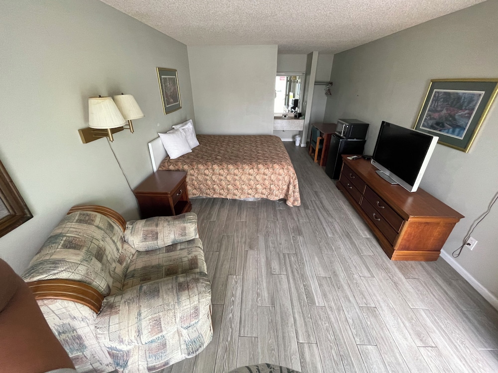 Gateway Inn — American Fork — photo 2