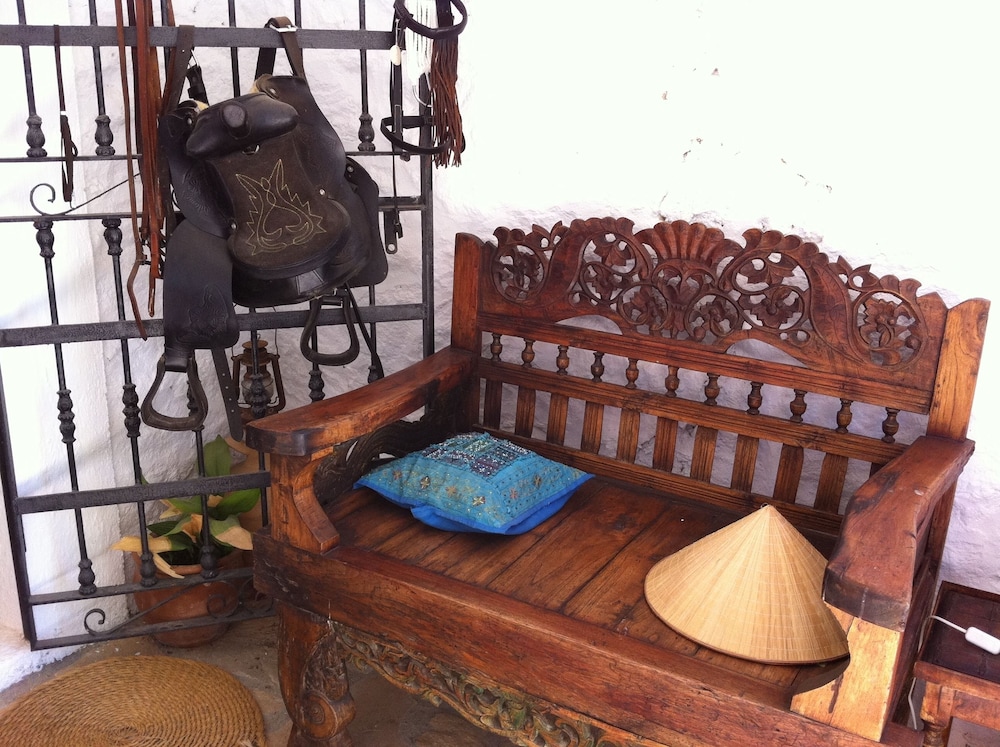 Logis Hotel Cortijo Los Malenos — hotel in Nijar