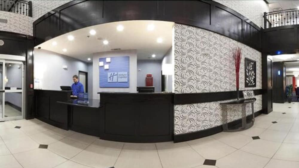 Holiday Inn Express Hotel & Suites Graham an IHG Hotel - photo 3