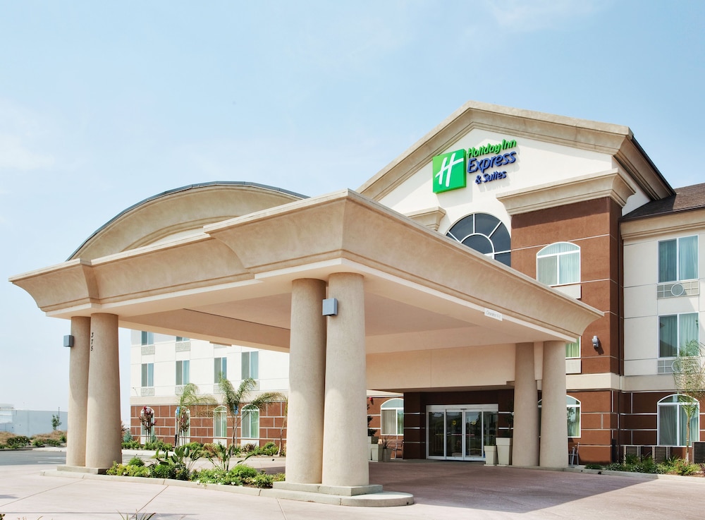 Holiday Inn Express & Suites Dinuba West by IHG - photo 38