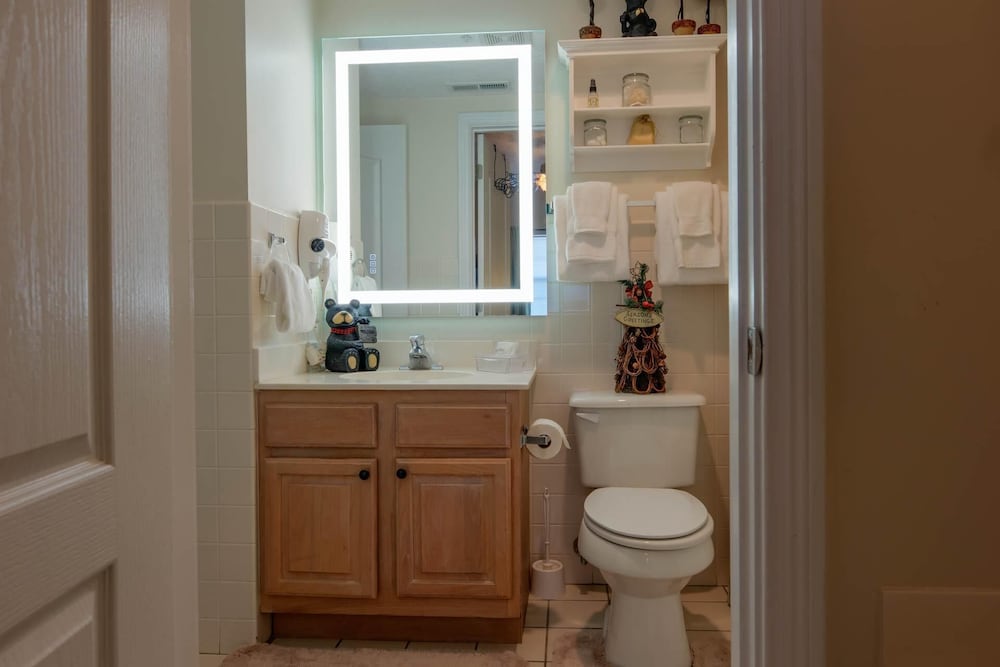 1501 Golf View Towers Southern Comfort - photo 34