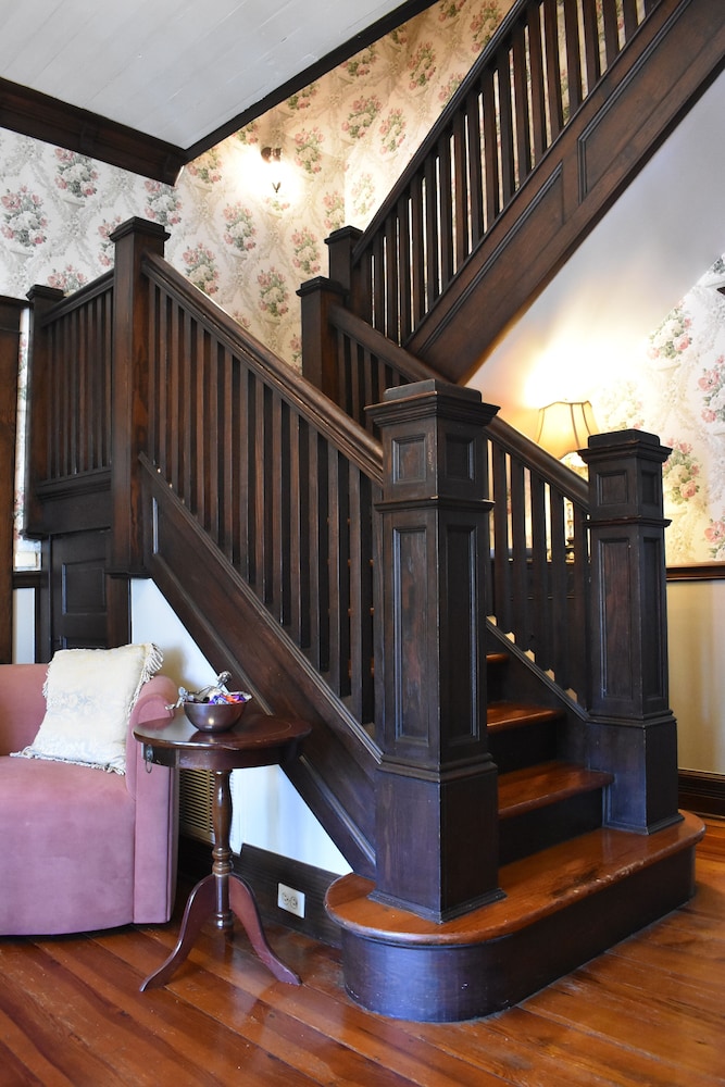 The Trott House Inn - photo 3