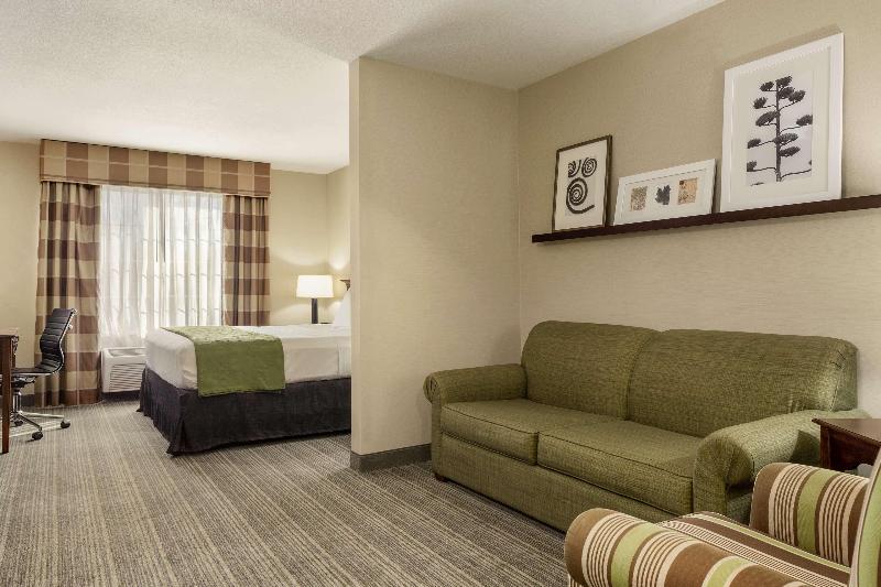 Country Inn & Suites by Radisson Lima - photo 10
