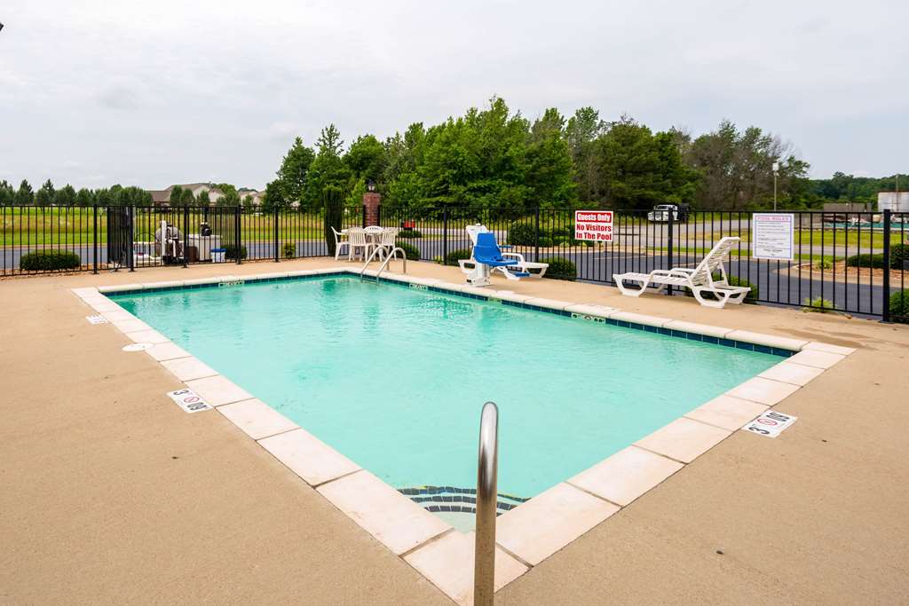 Econo Lodge Inn & Suites Searcy - photo 22