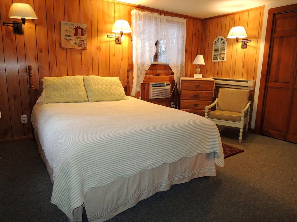 Shorelands Guest Resort and Cottages - photo 50