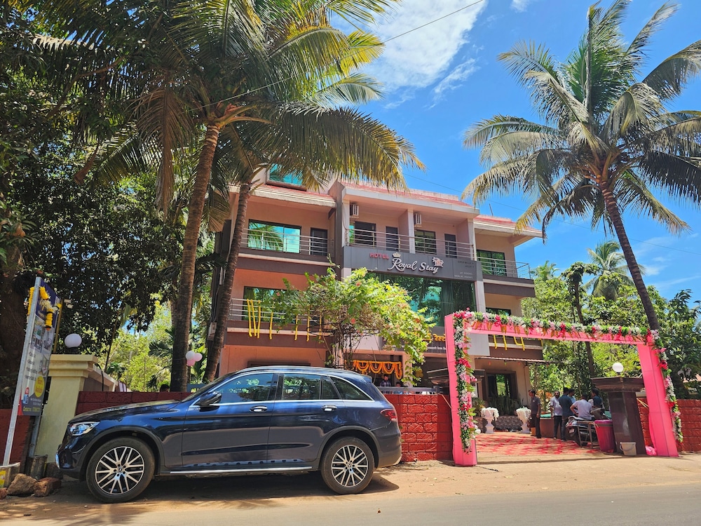 Hotel Royal Stay Ganpatipule in Ratnagiri, India