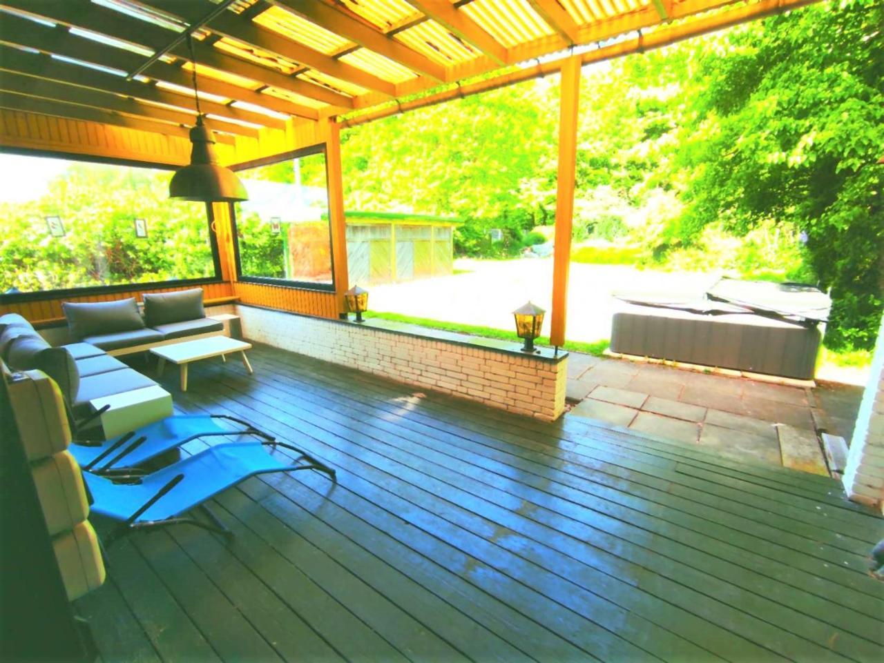Wellness Ferienwohnung Waldblick — 4-Star Luxury Hotel in Kellenhusen, Germany