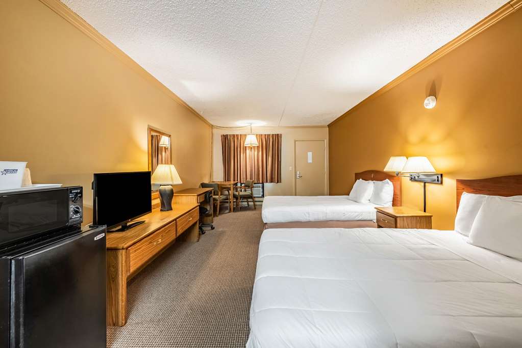Americas Best Value Inn & Suites St. Marys - photo 24