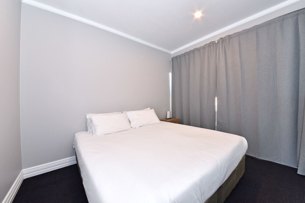 Mullaloo Beach Hotel — Mullaloo — photo 4