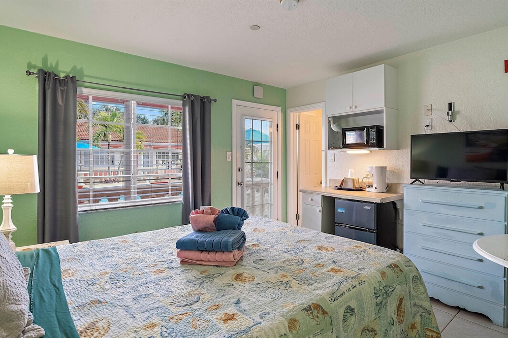 Blind Pass Resort Motel - photo 46