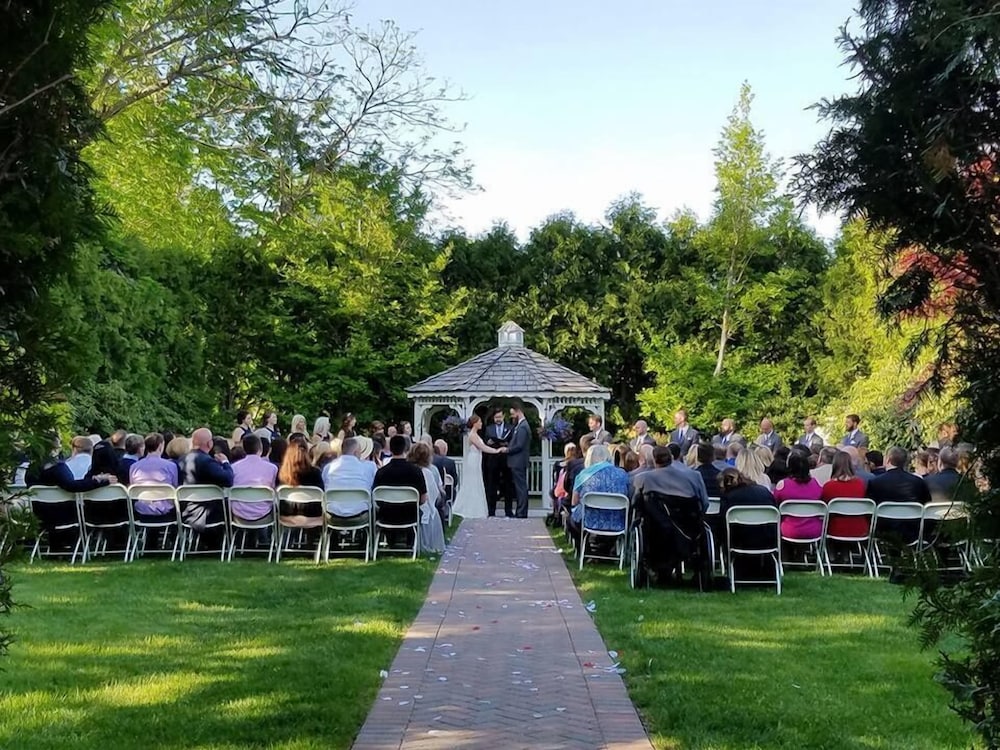 Chocksett Inn and Restaurant - photo 43