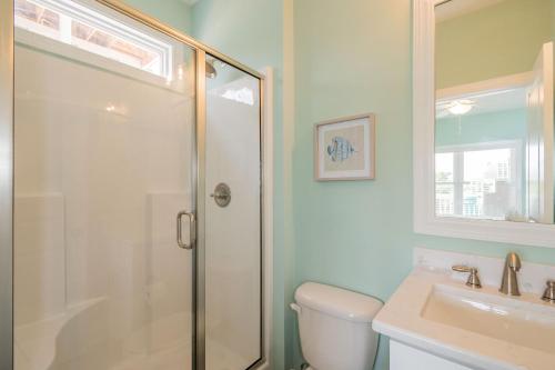 Pappys Place by Oak Island Accommodations - photo 50