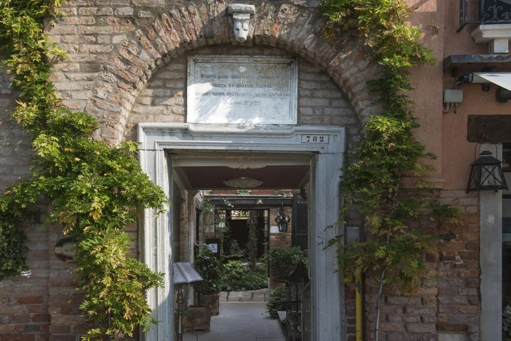 La Residenza 818 — 4-Star Luxury Hotel in Venice, Italy