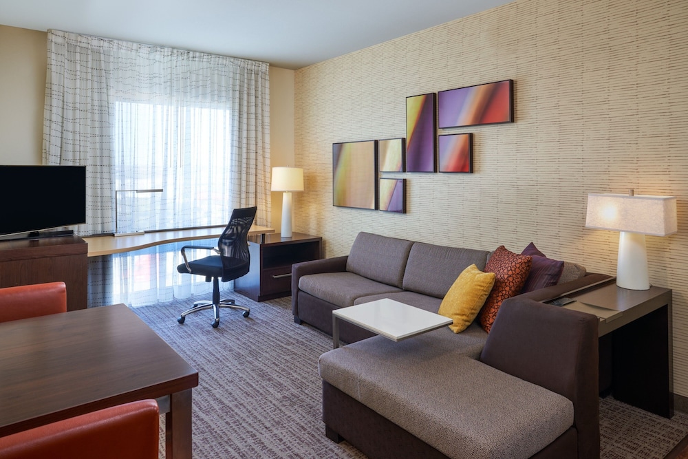 Residence Inn by Marriott Philadelphia Airport - photo 22