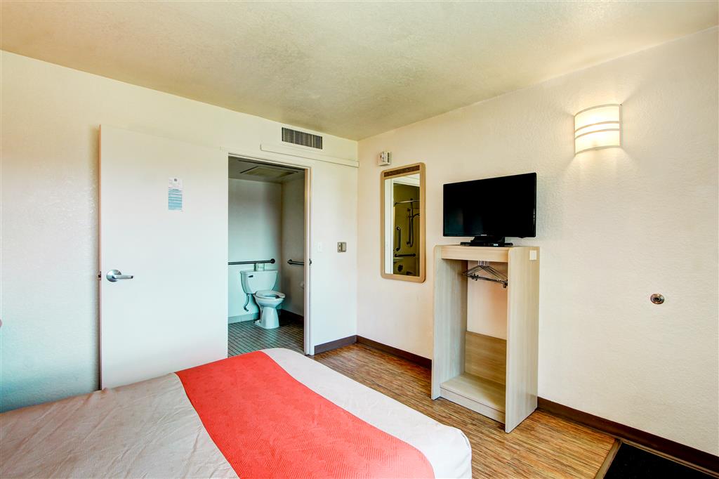 Motel 6 Denver CO Airport - photo 19