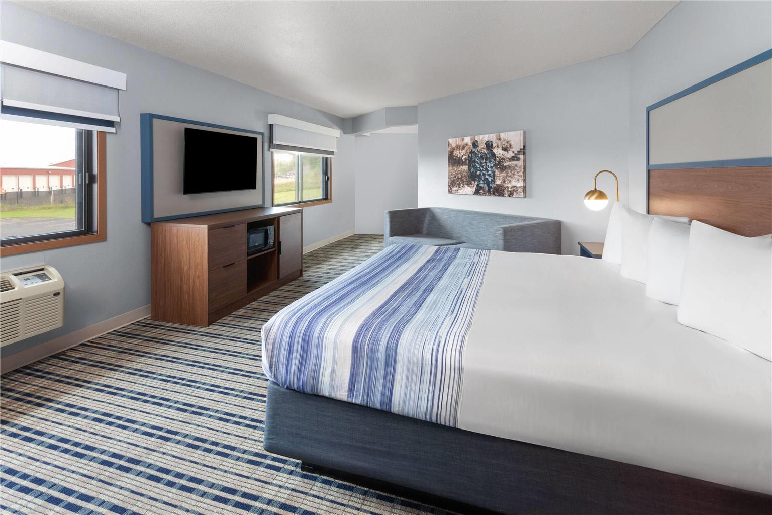 AmericInn by Wyndham West Salem - photo 29