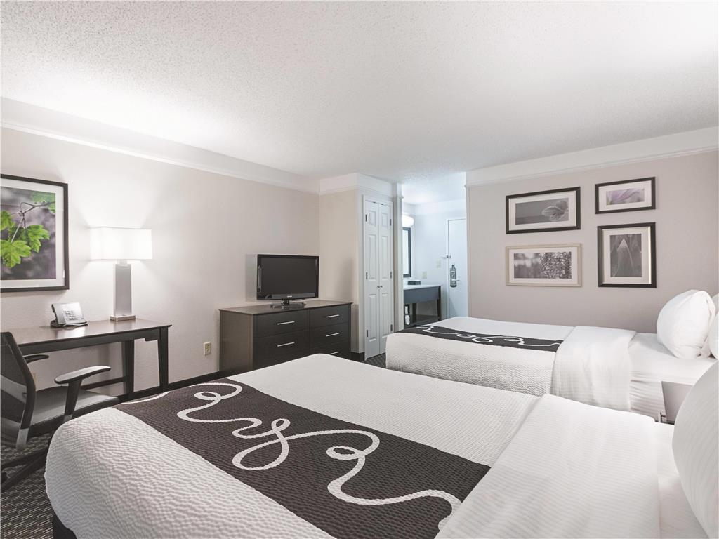 La Quinta by Wyndham Denver Englewood Tech Center - photo 20