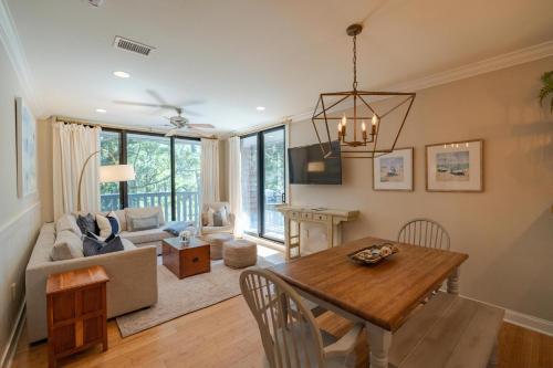 2276 Shipwatch Villa by Akers Ellis Rentals — 4-Star Luxury Hotel in Kiawah Island, United States