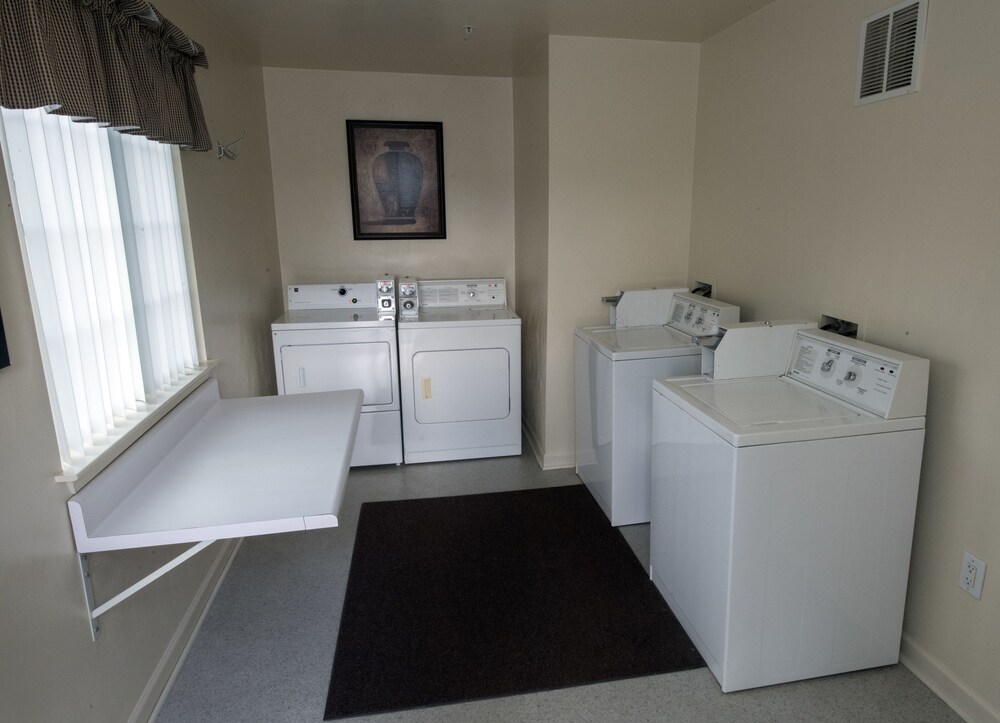 Affordable Suites of America Lynchburg - photo 39