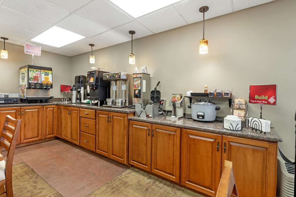 Best Western Plus Concord Inn - photo 36