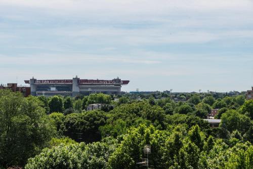 Youhosty San Siro View — 4-Star Luxury Hotel in Milan, Italy
