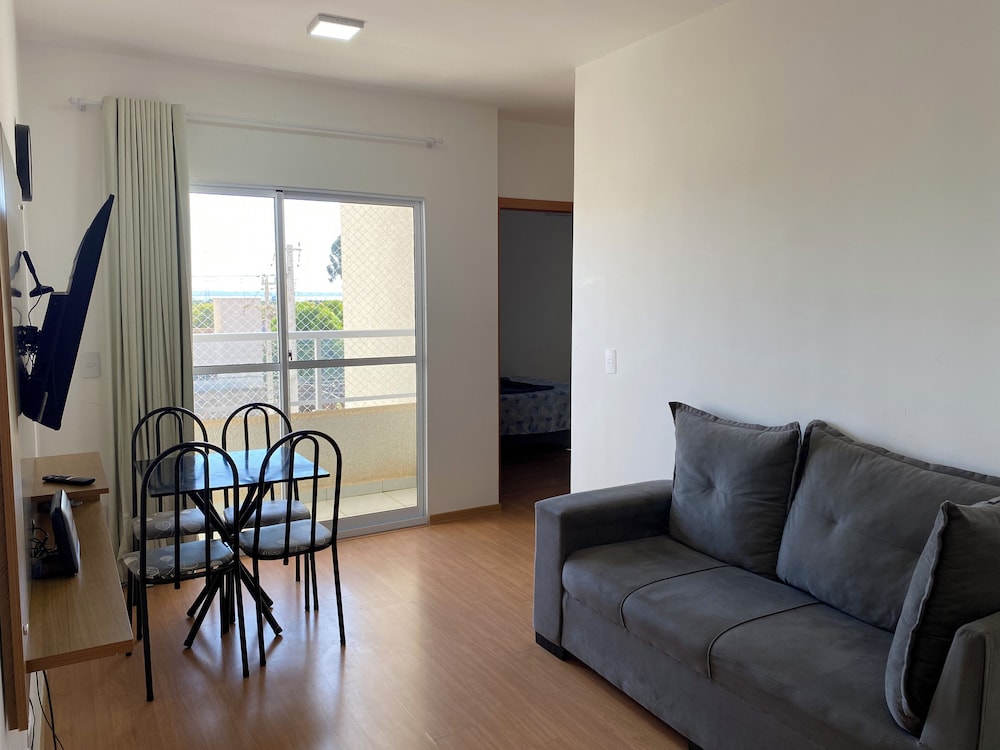 Apês Palmeira Dourada Palmas and Aromatherapy Center in Palmas, Brasil