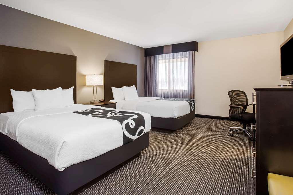 La Quinta Inn by Wyndham Oshkosh - photo 36