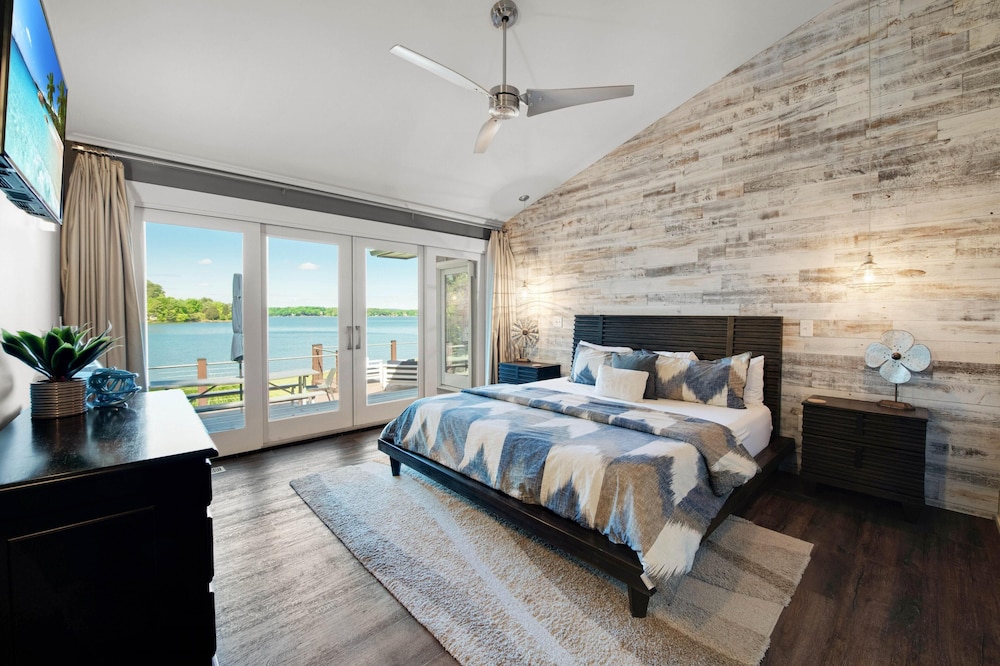 Lake Norman Hideaway - photo 4