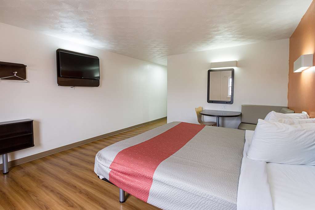 Motel 6 Sidney OH - photo 8