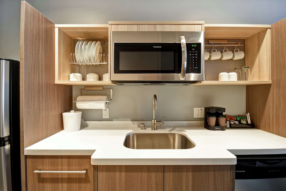 Home2 Suites by Hilton San Francisco Airport North - photo 10