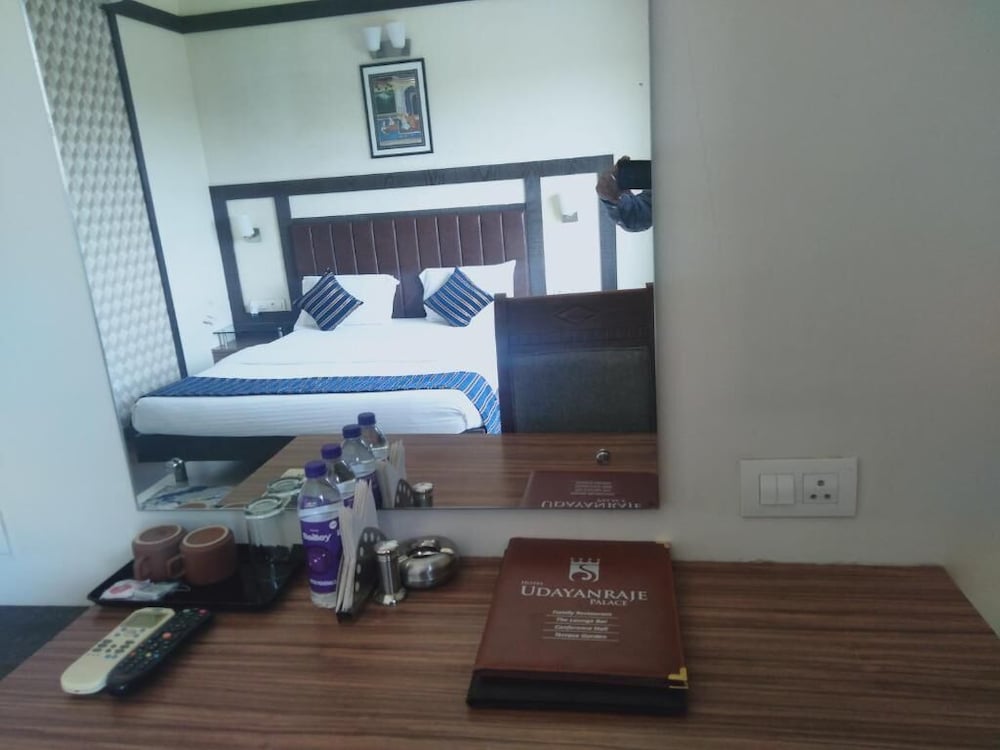 Udayanraje Palace — Ahmadnagar — photo 5