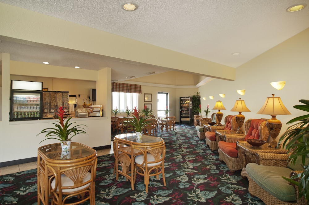 Inn at The Waterpark - photo 30