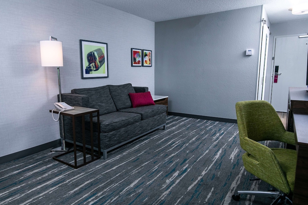 Hampton Inn Pickwick Dam At Shiloh Falls - photo 20