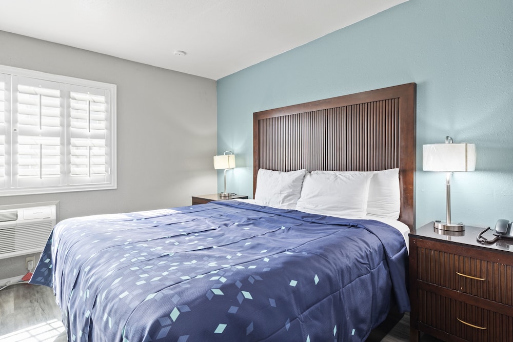 Travelers Inn Medford in Medford, United States