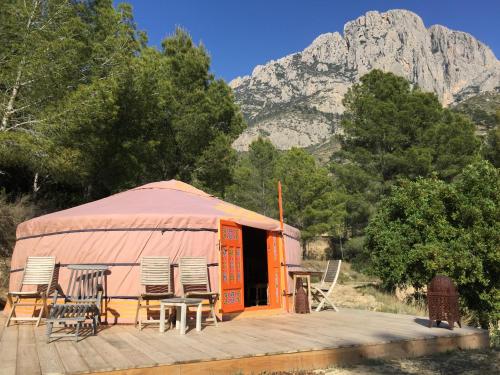 La Yurta Naranja — hotel in Finestrat