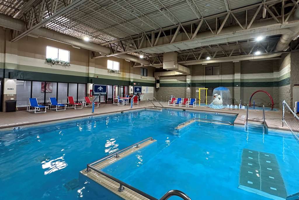 Ramada by Wyndham Waupaca - photo 4