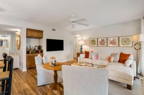 4827 Turtle Cove Villa by Akers Ellis Rentals — 4-Star Luxury Hotel in Kiawah Island, United States