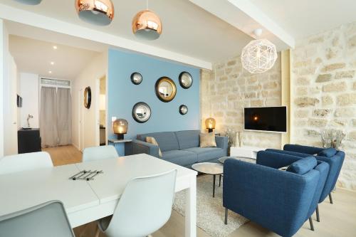 Charming Apartment Invalides Eiffel Tower - carbon neutral hotel in Paris