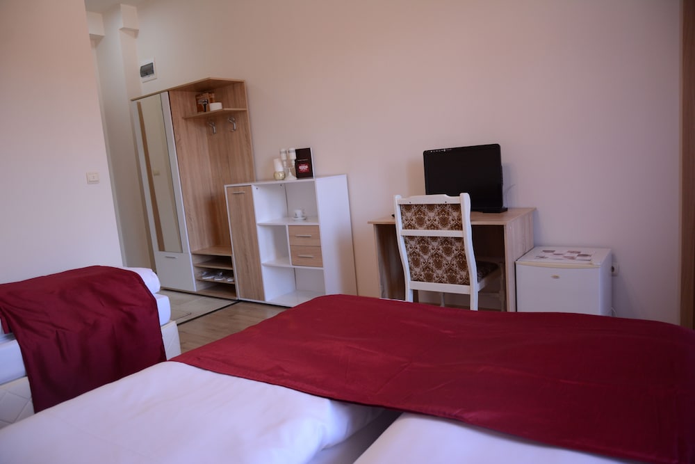 Hotel Afrodita — Dimitrovgrad — photo 4