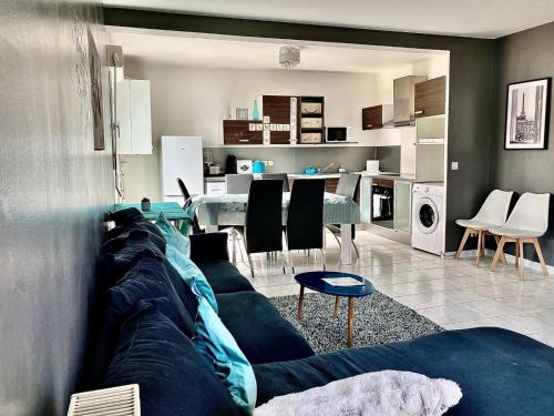 Snowqueen Hotel Apartment Paris Disney — Chelles